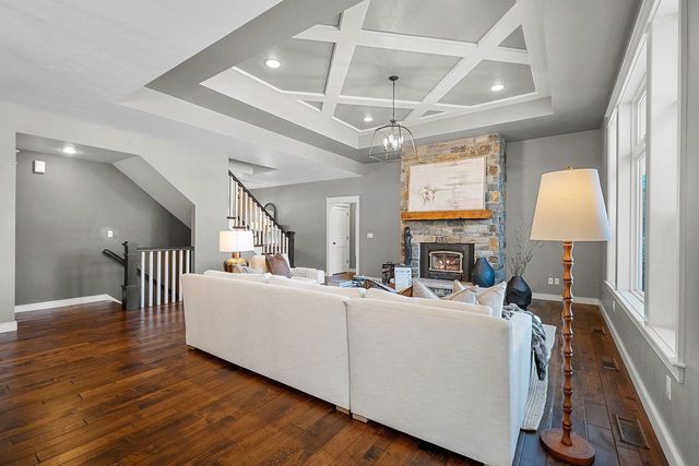 905 RED FOX DRIVE, Green Bay, WI 54313