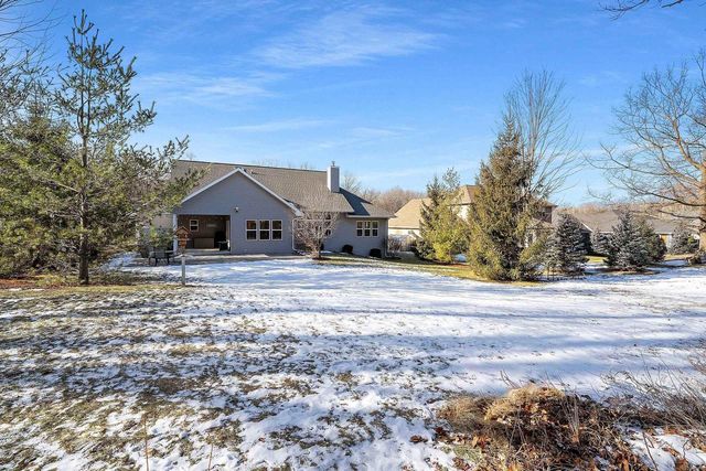 905 RED FOX DRIVE, Green Bay, WI 54313