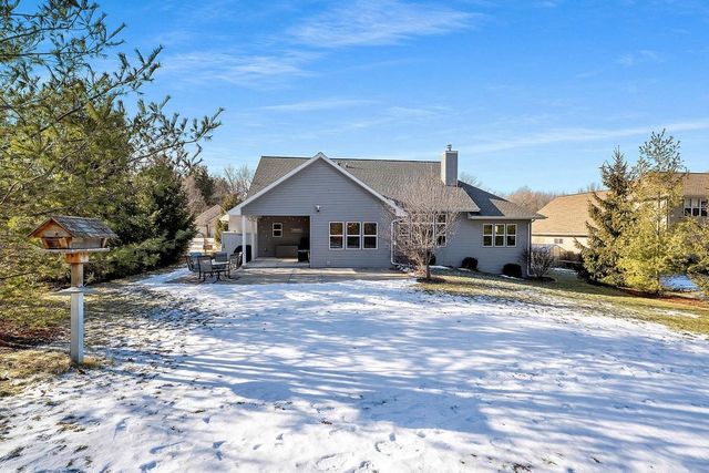 905 RED FOX DRIVE, Green Bay, WI 54313
