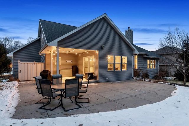 905 RED FOX DRIVE, Green Bay, WI 54313