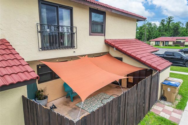 447 HUNTER CIRCLE, Kissimmee, FL 34758