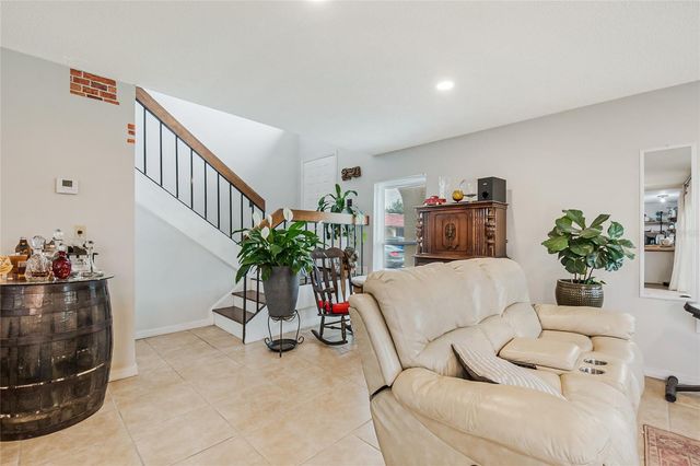 447 HUNTER CIRCLE, Kissimmee, FL 34758