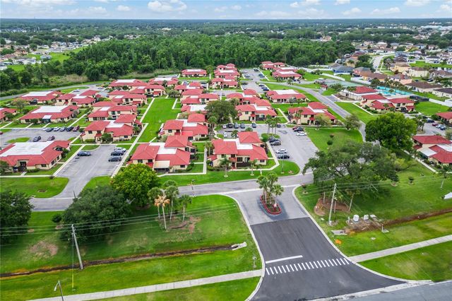 447 HUNTER CIRCLE, Kissimmee, FL 34758