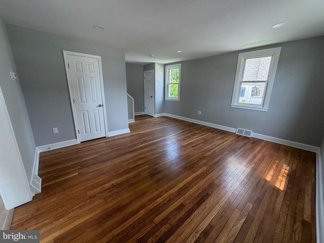 146 RODNEY DR, New Castle, DE 19720