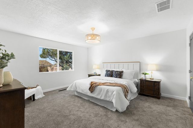 6413 Concordia Road NE, Albuquerque, NM 87111