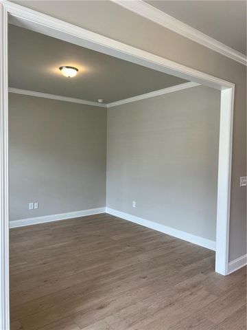 894 Bessie Court, Loganville, GA 30052