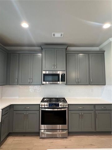 894 Bessie Court, Loganville, GA 30052