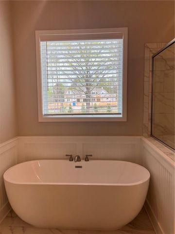 894 Bessie Court, Loganville, GA 30052