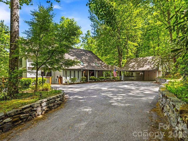 33 Southerland Road, Pisgah Forest, NC 28768