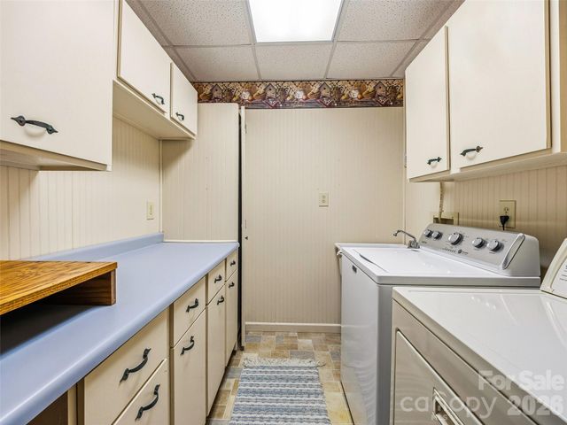 33 Southerland Road, Pisgah Forest, NC 28768