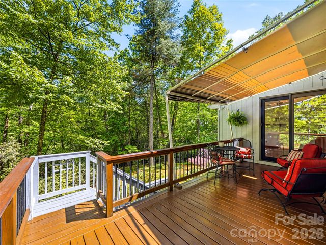 33 Southerland Road, Pisgah Forest, NC 28768