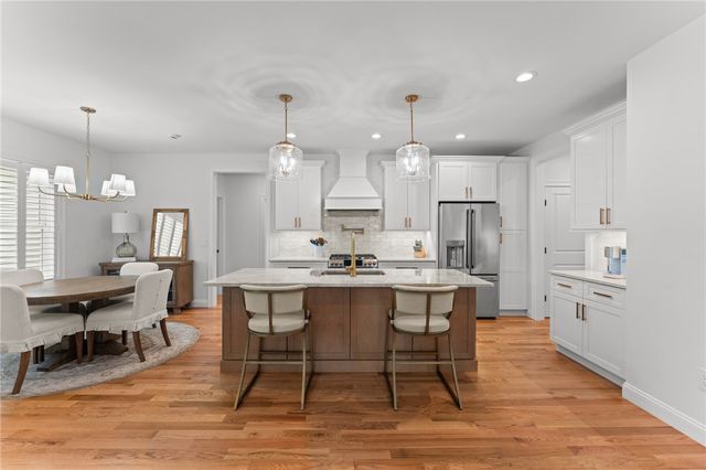 124 Oak Street, South Kingstown, RI 02879