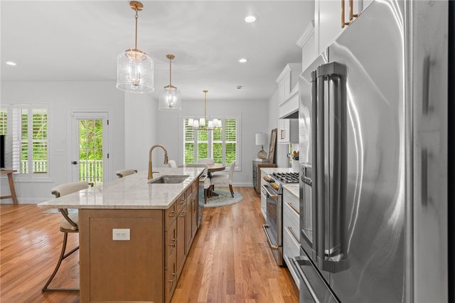 124 Oak Street, South Kingstown, RI 02879