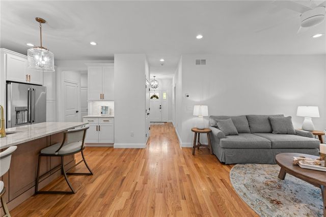 124 Oak Street, South Kingstown, RI 02879