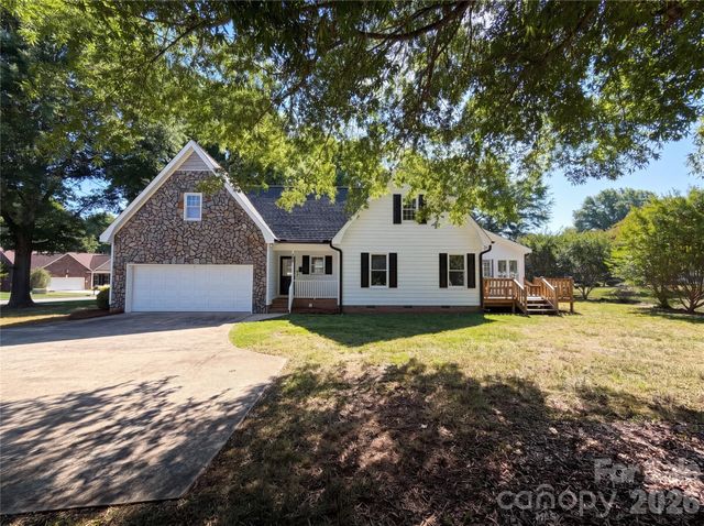 103 Hampshire Court, Salisbury, NC 28144