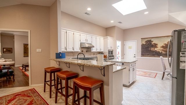 8902 Pleasant Hill Drive, Granbury, TX 76049