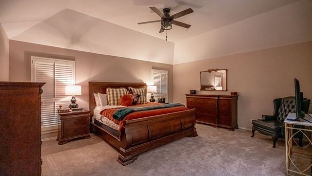 8902 Pleasant Hill Drive, Granbury, TX 76049