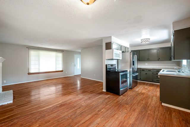 6919 N Washington St, Spokane, WA 99208