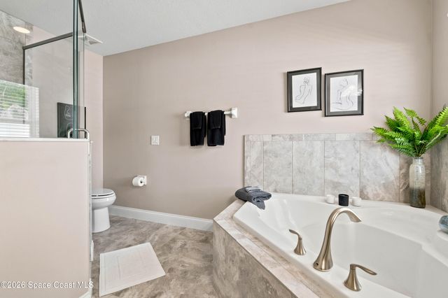 1224 Captiva Island Circle SW, Palm Bay, FL 32908