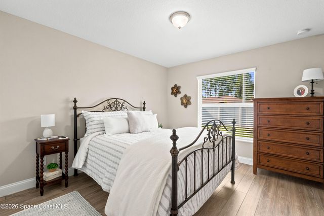 1224 Captiva Island Circle SW, Palm Bay, FL 32908
