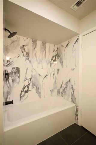 905 Pine Tree, Desoto, TX 75115