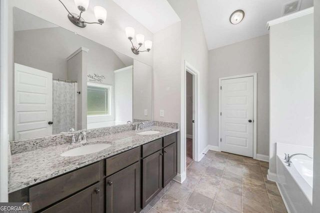 1010 Holliday Pass, Griffin, GA 30223