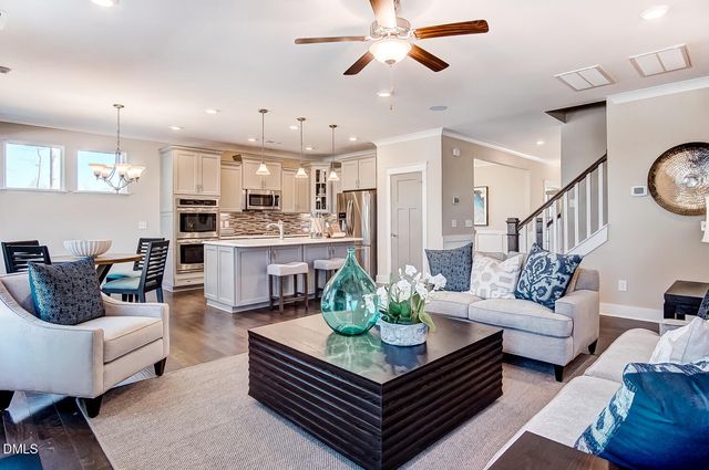 1010 Brockton Drive, Mebane, NC 27302