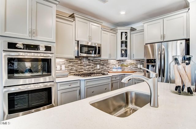 1010 Brockton Drive, Mebane, NC 27302