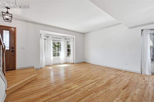 2860 Helmsdale Drive, Colorado Springs, CO 80920