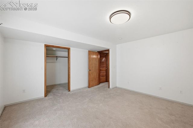 2860 Helmsdale Drive, Colorado Springs, CO 80920