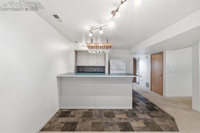 2860 Helmsdale Drive, Colorado Springs, CO 80920