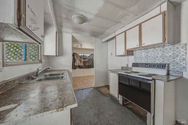 5542 Old Highway 53, Clearlake, CA 95422