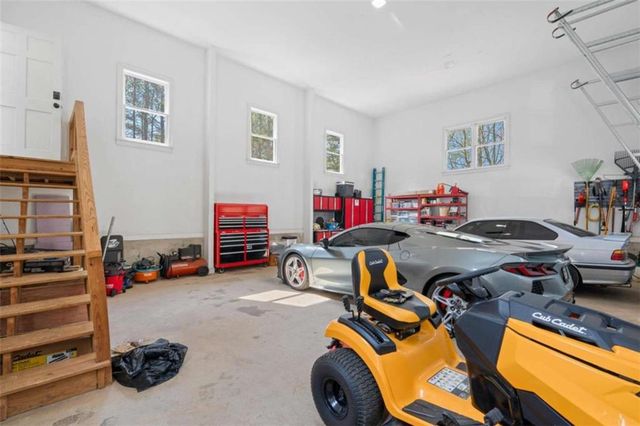 110 Allie Drive, Mcdonough, GA 30252