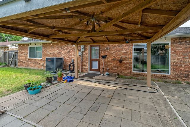 5409 Slay Drive, The Colony, TX 75056