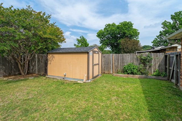 5409 Slay Drive, The Colony, TX 75056