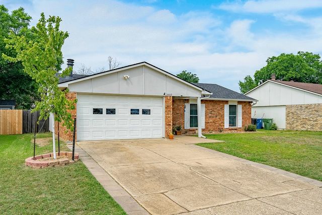 5409 Slay Drive, The Colony, TX 75056