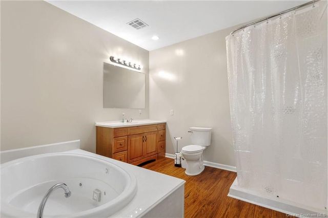 197 Stagecoach Lane, Sulphur, LA 70663