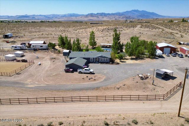 10815 Iroquois Trail, Stagecoach, NV 89429