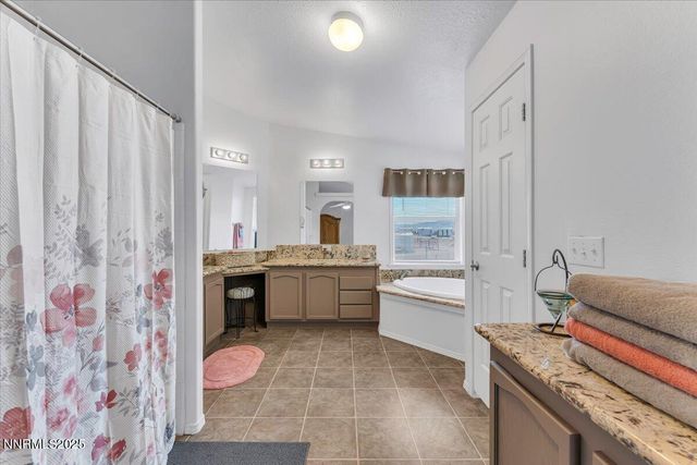 10815 Iroquois Trail, Stagecoach, NV 89429