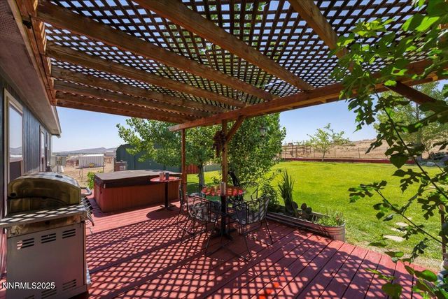 10815 Iroquois Trail, Stagecoach, NV 89429