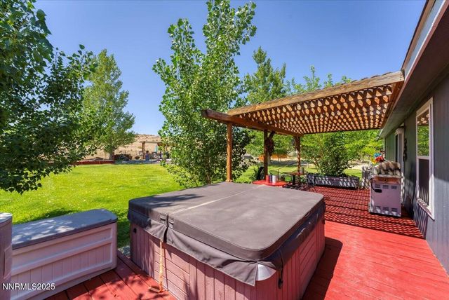 10815 Iroquois Trail, Stagecoach, NV 89429