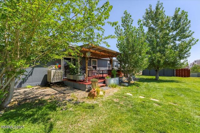 10815 Iroquois Trail, Stagecoach, NV 89429