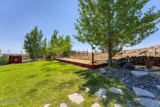 10815 Iroquois Trail, Stagecoach, NV 89429