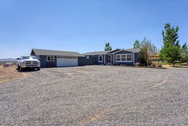 10815 Iroquois Trail, Stagecoach, NV 89429