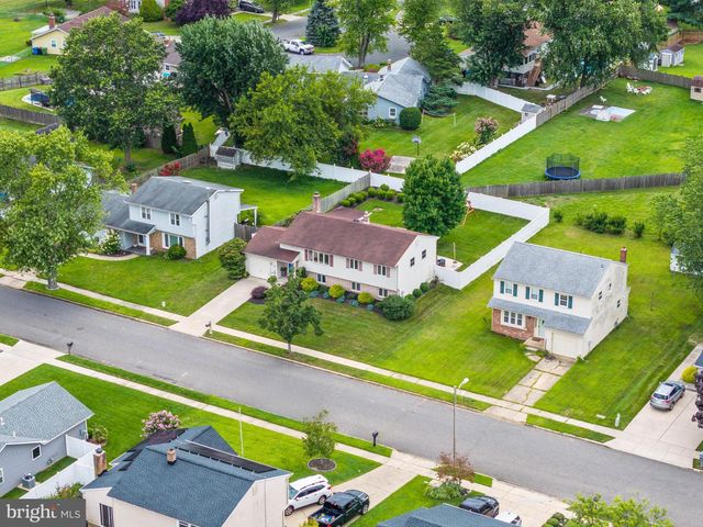 34 ABBINGTON LN, Sewell, NJ 08080