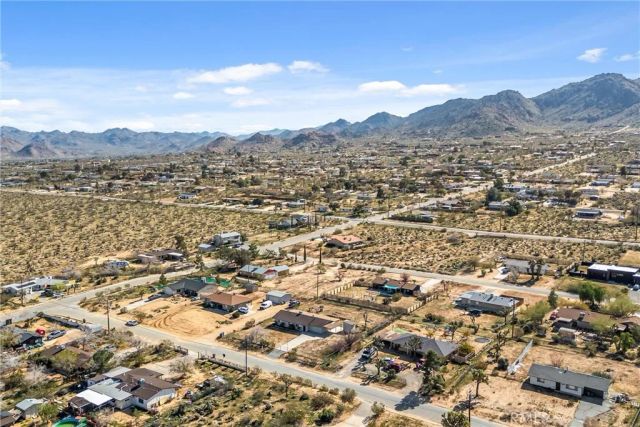 60425 Alta Mura Drive, Joshua Tree, CA 92252