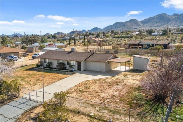 60425 Alta Mura Drive, Joshua Tree, CA 92252