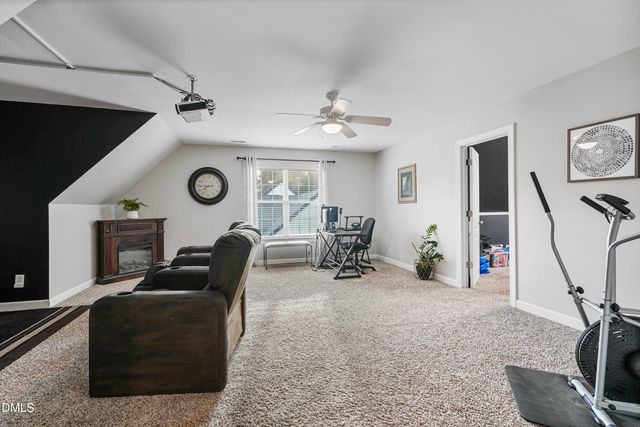 215 St Jiles Drive, Clayton, NC 27520