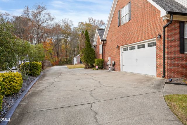 215 St Jiles Drive, Clayton, NC 27520