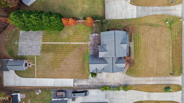 215 St Jiles Drive, Clayton, NC 27520